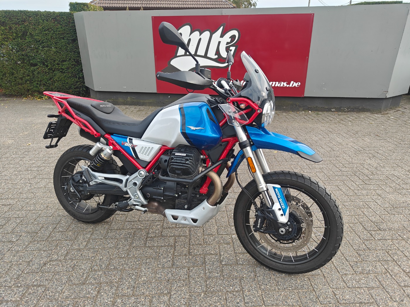 V85TT