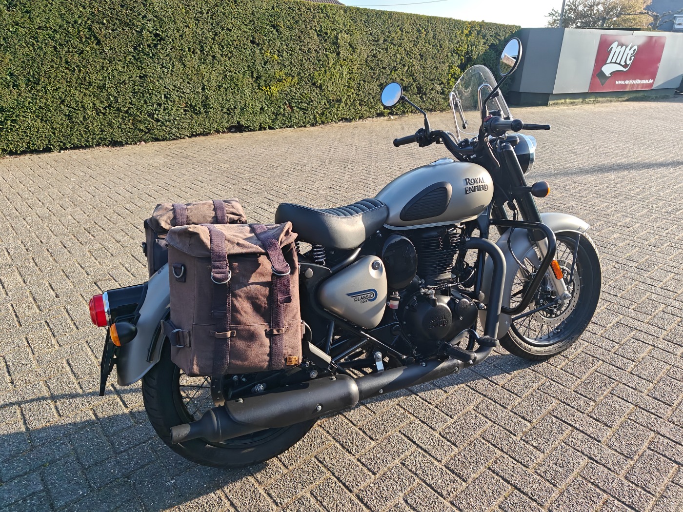 Classic 350