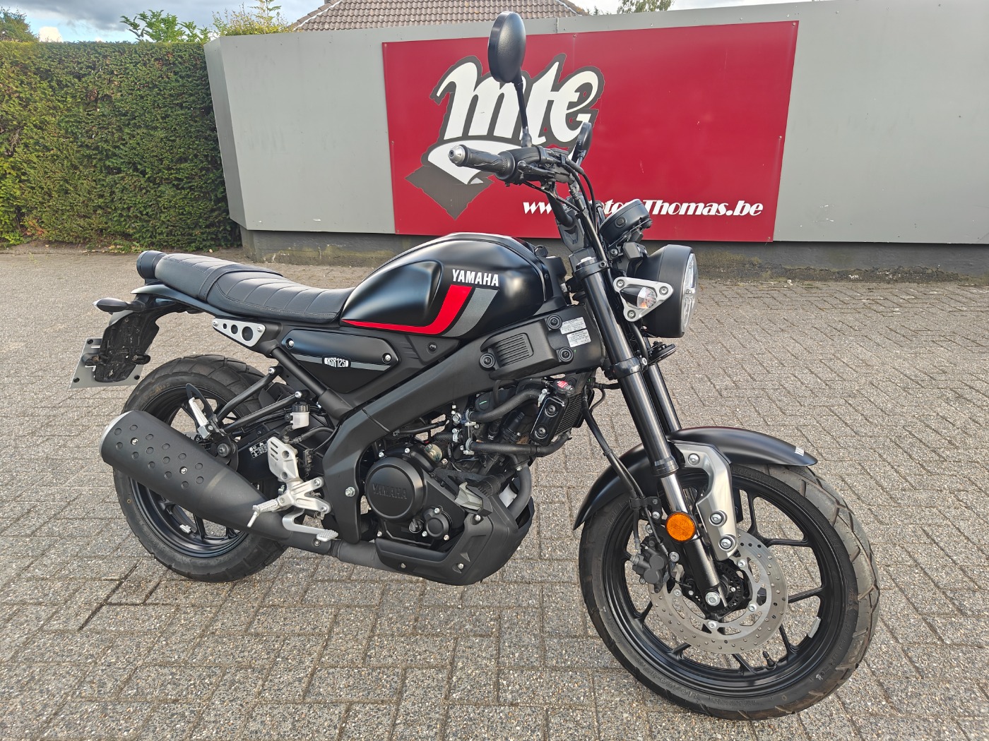 XSR125