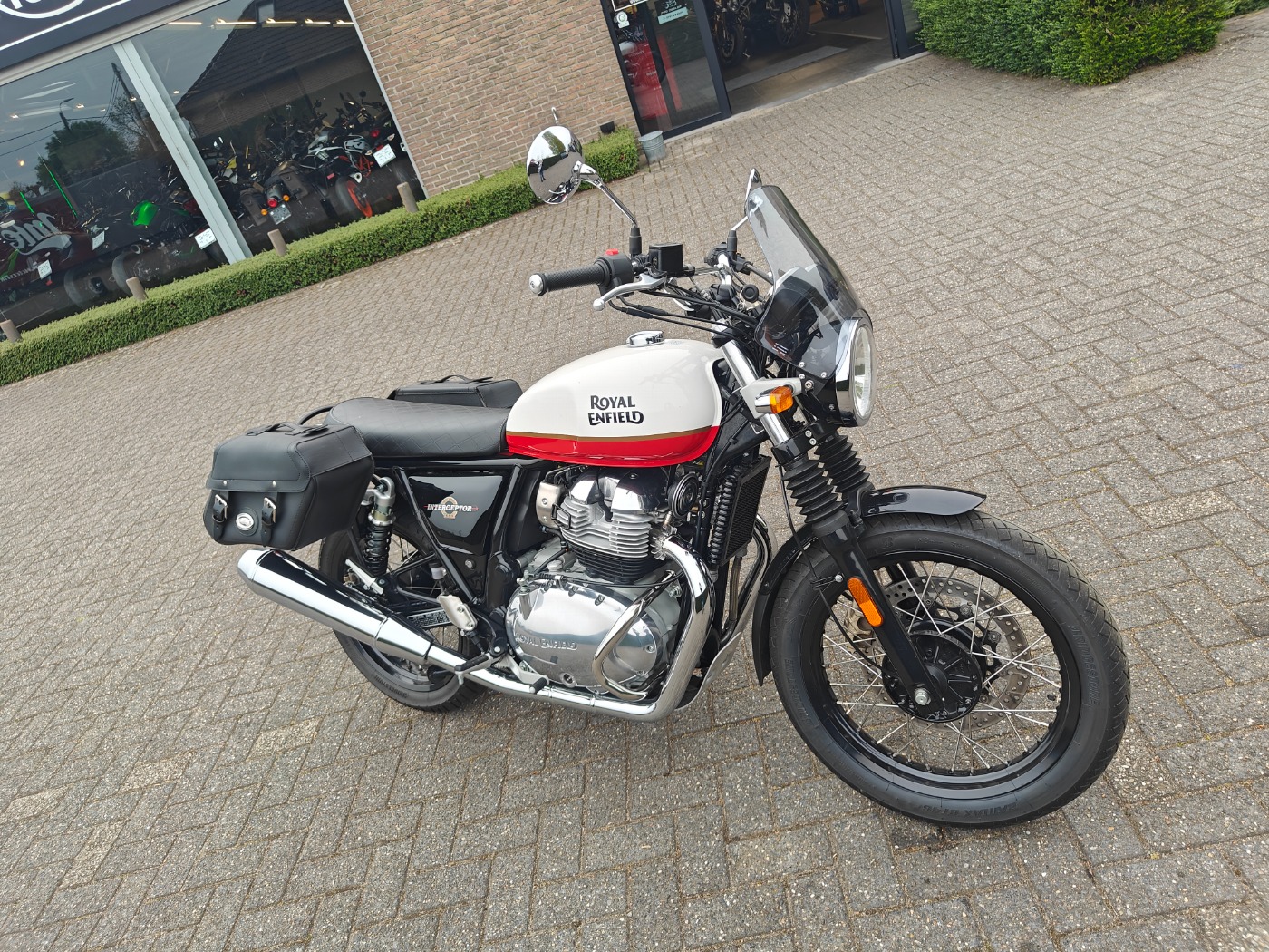 Interceptor 650