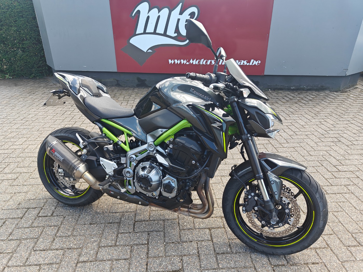 Z900 Performance Carbon