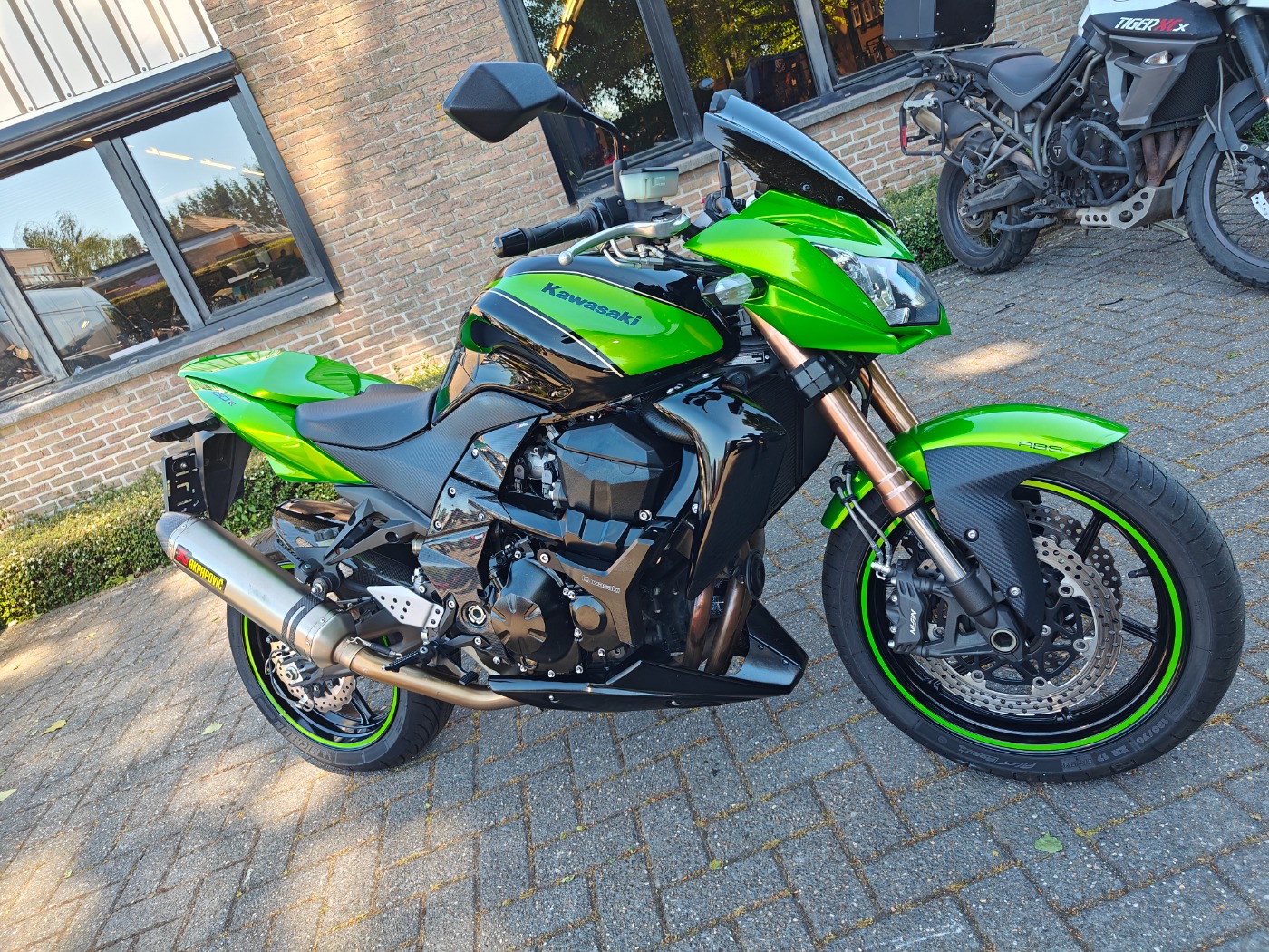 Z750R