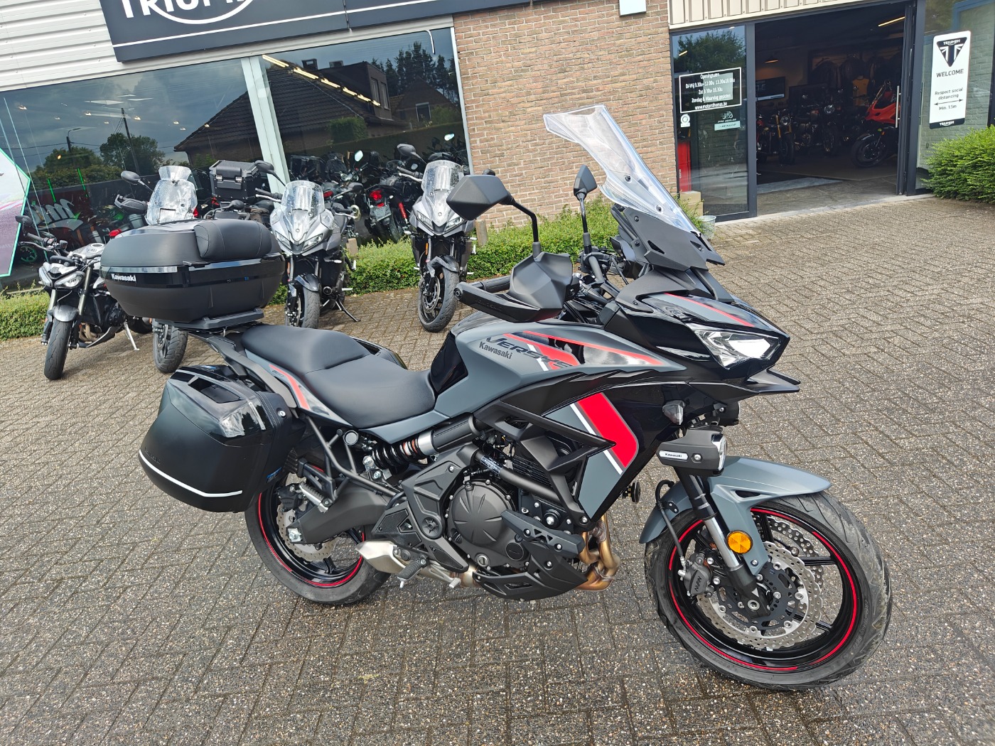 Versys 650 Grand Tourer 2024