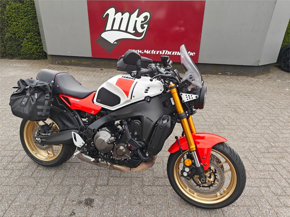 XSR 900